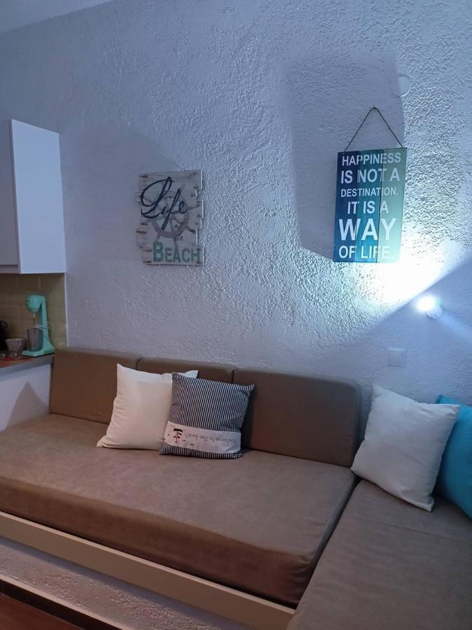 Katovigli Seaview Apartment Makrýgialos Exteriör bild